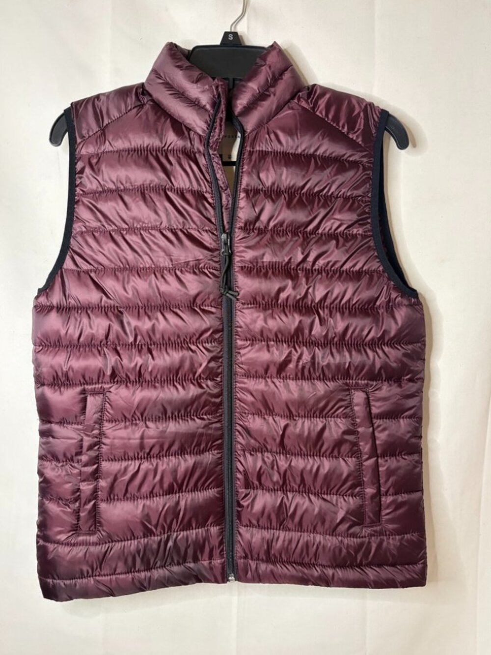 NWT Aeropostale Women Size XS Vest Maroon w/ Pockets